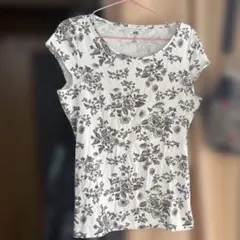 H&M フラワープリント 半袖Tシャツのサムネイル