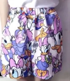 新品 ディズニー ドナルドショートパンツ