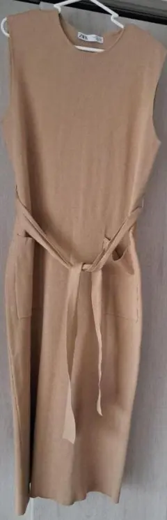 ♪大人気！ZARA ワンピース ノースリーブ
