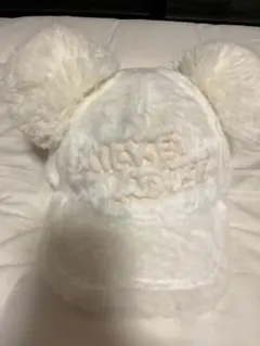 ミッキー耳付きホワイトファーキャップ