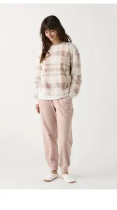 Item thumbnail for item 5892205b-d7e3-44db-968c-8646e1fe50f2