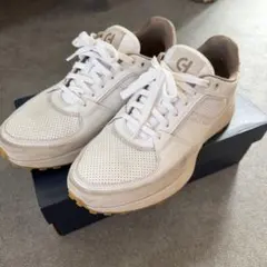 COLE HAAN スニーカー ホワイト ベージュのサムネイル