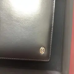 【未使用・付属品完備】Cartier カルティエ パシャ 二つ折り財布 ブラックのサムネイル