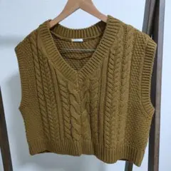 GU マスタード ニットベスト Sサイズ