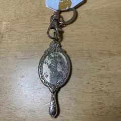 【新品未使用】ディズニー　シンデレラ ミラー型キーホルダー　キーチェーンのサムネイル