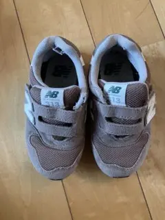 ニューバランス　スニーカー　16