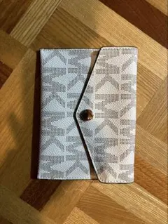 MICHAEL KORS 幾何学模様 カードケース