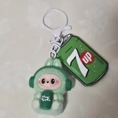 7UP ラブブキーホルダー