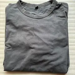 ユニクロ　長袖Tシャツ　ダークグレーMサイズ