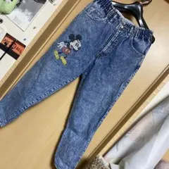 Item thumbnail for item b1e2f679-06eb-4188-a547-f7b0089547ca