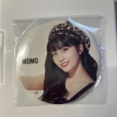 twiceモモ缶バッチ