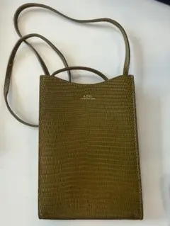 A.P.C. (アーペーセー) ショルダーバッグのサムネイル