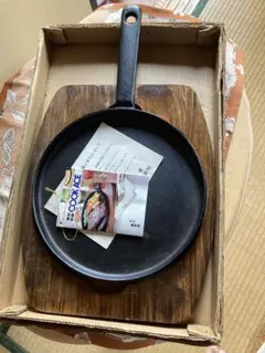 南部鉄器　オイゲン　フライパン　ハンバーグ皿のサムネイル