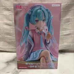 初音ミク ぬーとるストッパーフィギュア -恋するブレザー-