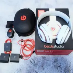 fuckin' good様専用 beats studio3 限定色 - メルカリ