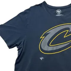 古着 US XL NBAキャバリアーズTシャツ グレー ビッグシルエット　汚れ有のサムネイル