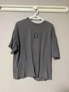バックプリントTシャツ