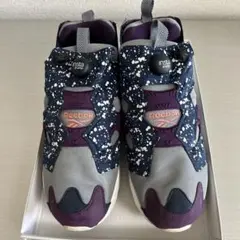 Reebok インスタポンプフューリー スニーカー