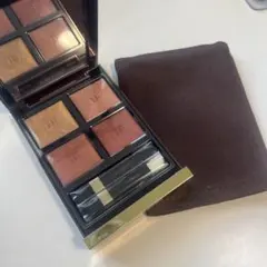 TOM FORD アイシャドウパレット　クォード　ゴールデンアワーのサムネイル