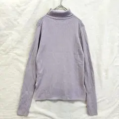 美品 アダムエロペ ウール100 ハイネック リブタートルニット ラベンダー Mのサムネイル