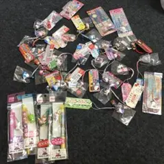 ご当地キティ根付けなどまとめ売り