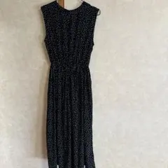 新品　coca ドット柄 ノースリーブ ワンピース ブラックのサムネイル