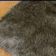 生地　はぎれ　くまちゃん　光沢あり❗️フェイクファー　毛足1cm 茶色