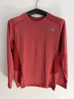 The North Face 赤 長袖 Tシャツ NT11789