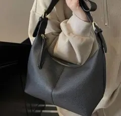 Item thumbnail for item 0a068986-2fda-41c1-ae7c-afc1bcf9f344