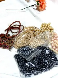 パールビーズ他ウッドビーズまとめ売り 手作りアクセサリーパーツ　ハンドメイド作品