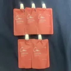 Item thumbnail for item e1324e07-1577-482c-aab9-b7d3616026bc