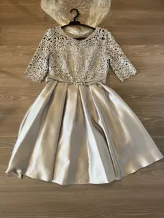 結婚式参列ワンピース