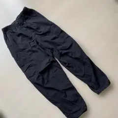 ユニクロ黒 カーゴパンツ ゴムウエスト160サイズ