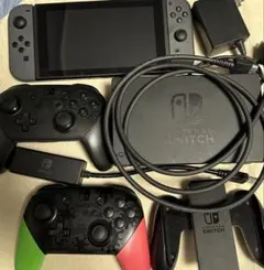 Nintendo Switch本体 Proコントローラー2個付き ジャンク 箱無