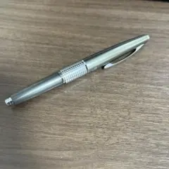ケリー 銀のサムネイル