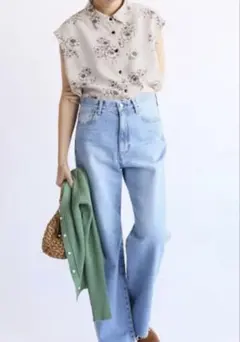 美品　IENA イエナ　ストライプフラワーノースリーブブラウス　38