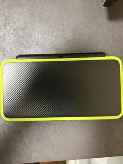 New Nintendo 2DS LL 本体 ブラック×ライム