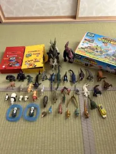 アニア　恐竜と動物フィギュアセット