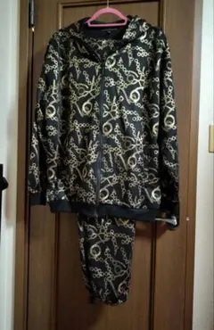 3L、4L くらい 総柄 大きいサイズ 上下 スウェット セットアップ パーカー