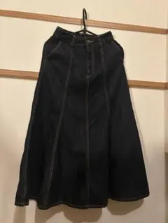 GU ダークブルーデニム フレ スカート Sサイズ