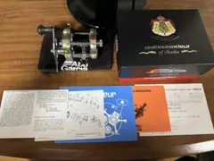 週末セール　未使用超美品！　アブ　5500CS Rocket シャンパンゴールド アブ アンバサダー 5500CS ROCKET シャンパンゴールド 未使用品
