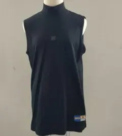 ノースリーブ ウェア