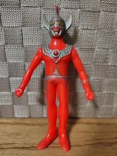 ブルマァク製 ウルトラセブン ソフビ フィギュア 当時物 - メルカリ