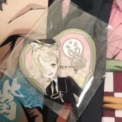 五虎退 刀剣乱舞　ハート缶バッジ