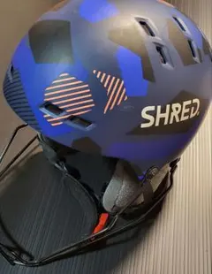 【特価】スキー レース用ヘルメット SHRED チンガード付き 特価】スキー レース用ヘルメット SHRED チンガード付き 2025年