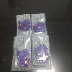 サンリオキラキラペンダントパ―プル4個セット