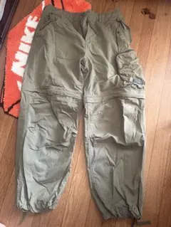 m*o様 GU アンダーカバーオリーブグリーン カーゴパンツ