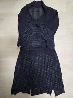 HaaT ISSEY MIYAKE アクションプリーツ ロングワンピース 2 HaaT ISSEY MIYAKE アクションプリーツ ロングワンピース 2 - メルカリ