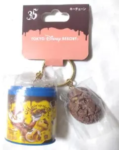 (未開封)キーチェーン チョコレートクランチ 缶 東京ディズニーリゾート