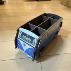 Item thumbnail for item 45085489-7a71-40b8-ab6a-cd7fa3346b7d